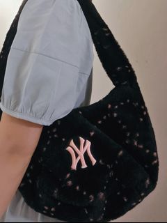 （分類：）位於 。 由 helloitsmecc 提交（商品編號 1441148928，圖片 1）。簡介： 。