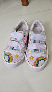 (Category: ) located in . Submitted by babythings (Listing ID 1440980674, Image 1). Description: .