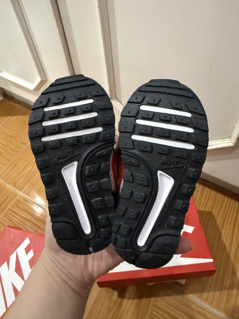 Nike Baby Shoes 4c / 10cm (Category: Babies & Kids Fashion) located in Quezon City. Submitted by wunderbare (Listing ID 1441150424, Image 3). Description: Original Nike MD Valiant (TDV) Size: 4C UK 3.5 / CM 10 / BR 18.5 / EUR 19.5 Location: QC .