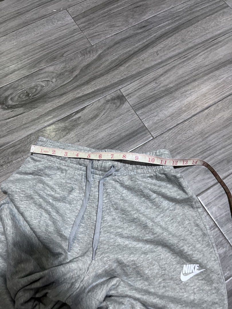 Nike Grey Sweatpants Joggers XS (Category: Joggers) located in Manila. Submitted by calmocean-f675cc (Listing ID 1441042782, Image 3). Description: - Grey Nike Sweatpants - Size: XS - Made in Pakistan - Elastic waistband with drawstring - Ribbed cuffs - Ideal for lounging or workouts - Measurements available in photos - Feel free to ask questions!.