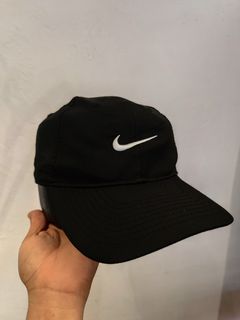 (Category: ) located in . Submitted by bsb.streetluxvintage.clothing (Listing ID 1440977848, Image 1). Description: .