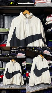 (Category: ) located in . Submitted by undiscovered.apparel (Listing ID 1441128569, Image 1). Description: .