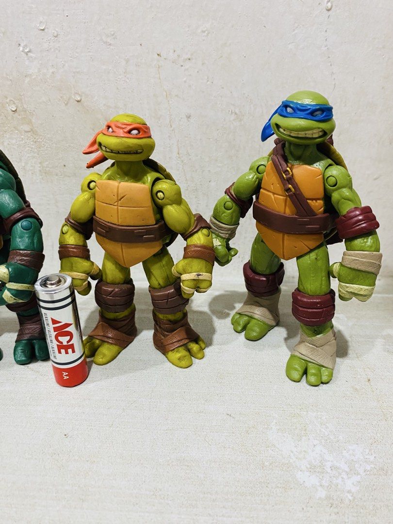 Ninja Turtles Set of 4 (Category: Action & Battle Toys) located in Taytay. Submitted by hiddendungeon (Listing ID 1441117915, Image 3). Description: 1200 as set.