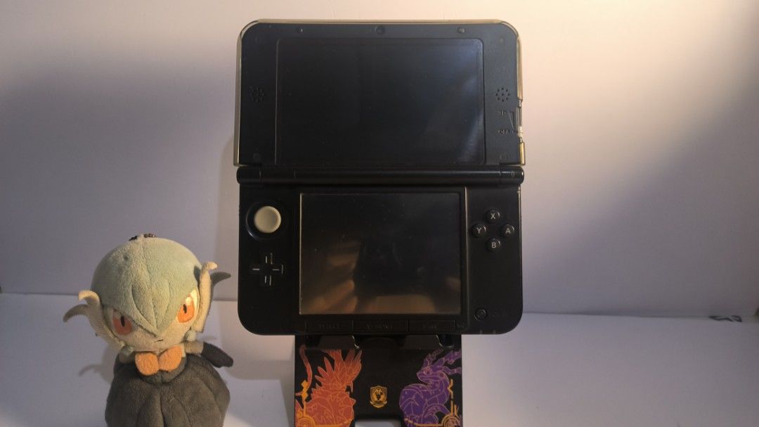 Nintendo 3DS XL Black with Games (CFW modded) (Category: Nintendo) located in Marikina City. Submitted by AiralinGDVR (Listing ID 1441060613, Image 3). Description: Kindly read the details! For Sale! Nintendo 3DS XL Black with upgraded battery 💰 ₱8,500 🚚 COD via LBC available 📌 Last price posted ✅ Plug & play - Ready to use ✅ Smooth performance ✅ Perfect for kids today or adults looking for nostalgia What you get: 📦 64GB memory card 🔌 Charge