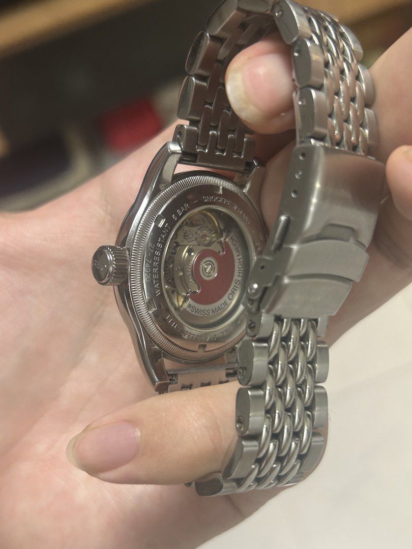 Oris Big Crown Pointer Date (Category: Watches) located in Singapore. Submitted by mz_and_co (Listing ID 1441154495, Image 3). Description: Box and papers included .
