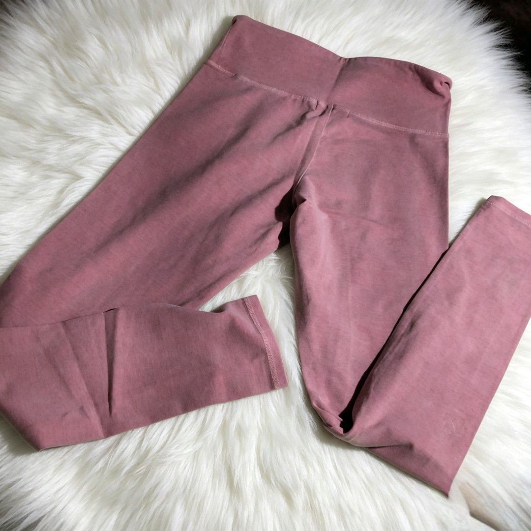 Pink Wash High Waisted Leggings (Category: Other Bottoms) located in Quezon City. Submitted by mayyang_28 (Listing ID 1440994478, Image 1). Description: - Super comfy pink wash leggings - High-waisted fit - Versatile: great for lounging or workouts - Muted rose pink color - Soft fabric.