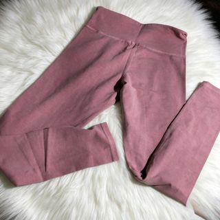 (Category: ) located in . Submitted by mayyang_28 (Listing ID 1440994478, Image 1). Description: .