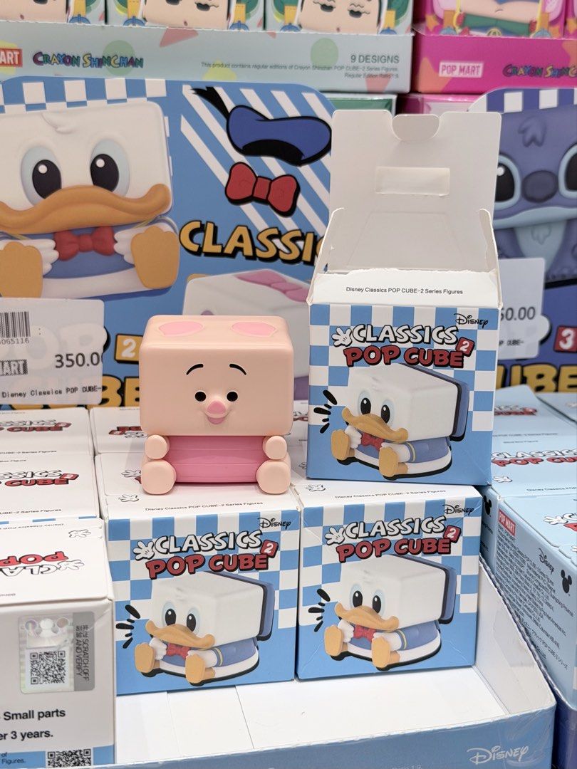 Popmart authentic Pop Cube&Disney Figure-Piglet (Category: Designer & Blind Box Toys) located in Taguig. Submitted by joanna328 (Listing ID 1441102617, Image 3). Description: Bought in Sm aura Popmart store. Magnetic Jenga, it can be stacked with other figures. Complete parts With box, card. Brand new, no flaws, only open for check. Series: Pop cube-2 Name: Piglet.
