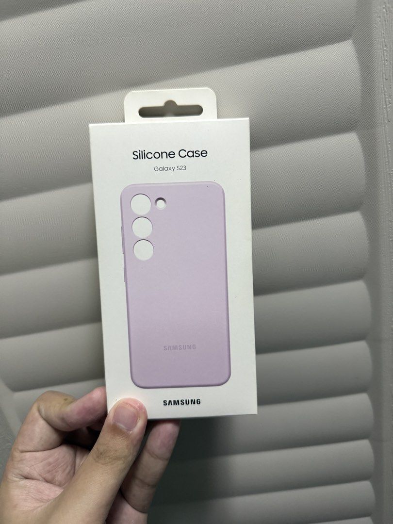 Rarely Used, Samsung Galaxy S23 Silicone Case (Category: Cases & Sleeves) located in Quezon City. Submitted by godwinlukeuy43 (Listing ID 1441060912, Image 1). Description: No to meetups.