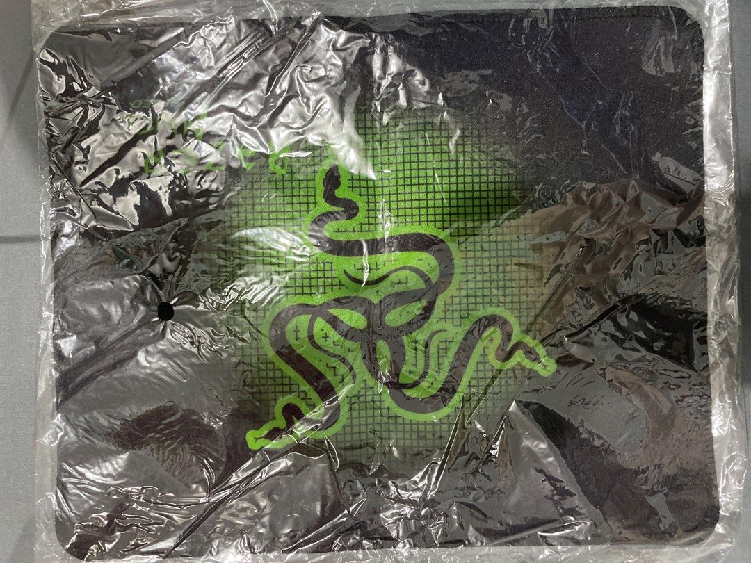 Razer Gaming Mousepad469399857844070400
