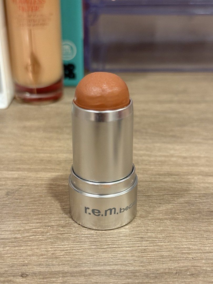 R.e.m beauty Cheek and Lip Stick (Category: Makeup) located in Manila. Submitted by ell4scloset (Listing ID 1441116839, Image 2). Description: - Authentic. No box. Bought from ulta in Hawaii - Ariana Grande’s makeup brand ! ❤️ - Shade : front row center - Super pretty ! Blends beautifully in skin! Multi purpose too can be as blush or for lips 😍 - Barely used. Used 2x only. Rfs: too much makeup.