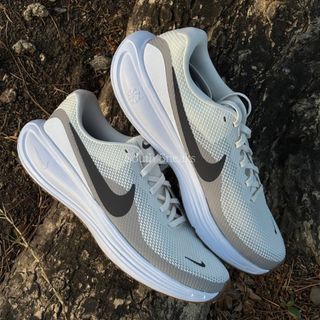 (Category: ) located in . Submitted by southsneaks (Listing ID 1440961063, Image 1). Description: .