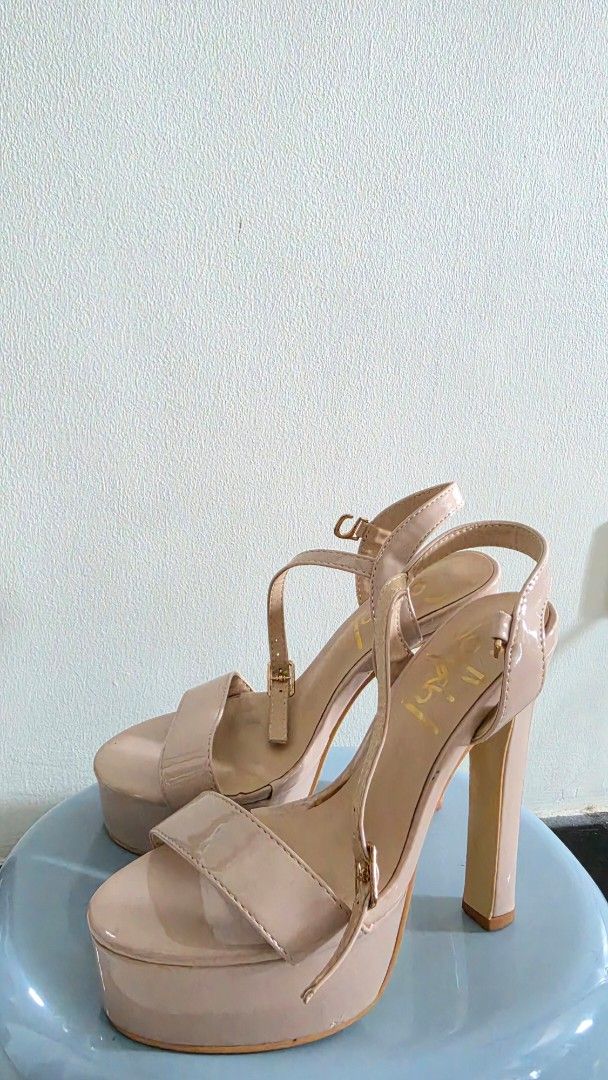 Sofab Nude Patent Platform Block Heels Sandals (Category: Heels) located in Manila. Submitted by knasun15 (Listing ID 1440964568, Image 1). Description: - Nude patent heel sandals by Safab size 3 / 35 - 5.5" heels - Secure ankle strap with buckle closure - Stable and stylish chunky block heel - Comfortable platform sole - Versatile for dressing up any outfit - Used only once for a half day event - RFS: not the right fit. Too big for me. R.
