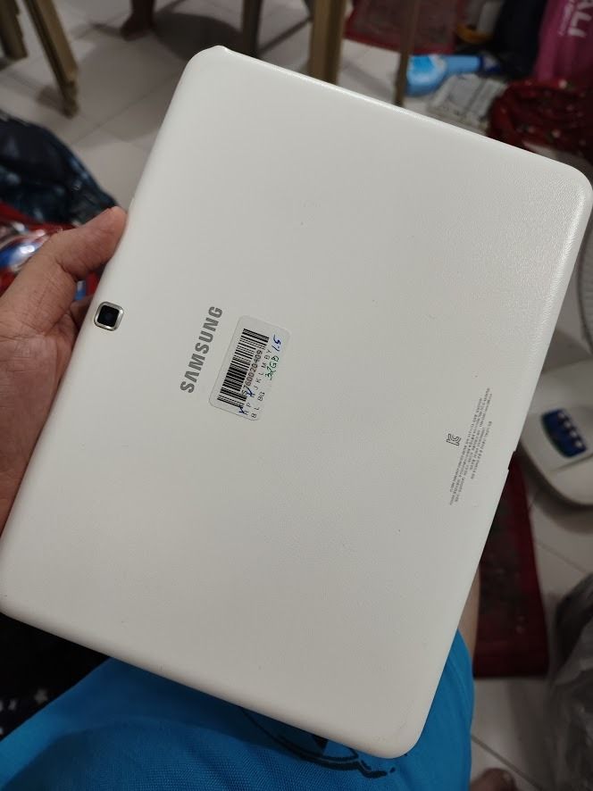 Samsung Galaxy Tab 4 10.1 Tablet Android 10 (Category: Android) located in Quezon City. Submitted by Mr.Skyler (Listing ID 1441023160, Image 2). Description: FOR ONLY 3.4K PRICE GOODS NA GOODS PANG TABLET PANG NETFLIX MALAKI ANG SCREEN 10.1 INCHES WIFI TABLET EXPANDABLE MEMORY CARD SLOT around 98% smoothness overall SUPER PRESENTABLE GREAT BATTERY LIFE MODEL: SM-T530 UPGRADED TO CUSTOM ROM ANDROID 10 LINEAGE OS 17.1 MAS MARAMING APPS NA SUPPORTED