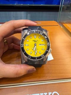 (Category: ) located in . Submitted by watcherwristph (Listing ID 1441019217, Image 1). Description: .