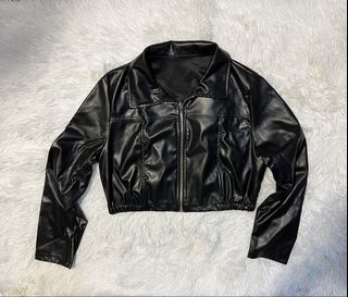 (Category: ) located in . Submitted by shop.caramel (Listing ID 1440960179, Image 1). Description: .