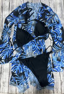 (Category: ) located in . Submitted by solastaphswimwear (Listing ID 1441023612, Image 1). Description: .