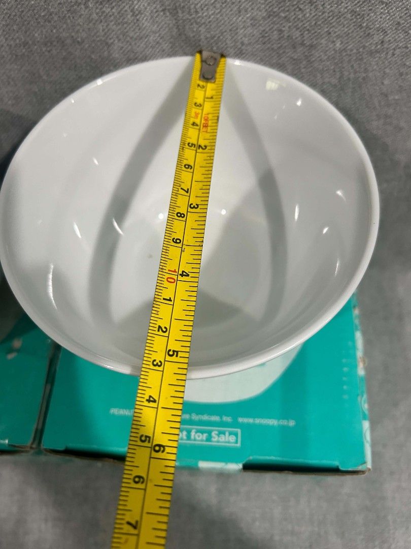 Snoopy Ceramic Bowl 2 pc set (Category: Dinnerware & Cutlery) located in Cavite. Submitted by jp477 (Listing ID 1440954430, Image 3). Description: From Japan Surplus with original box 2 pcs for 300.