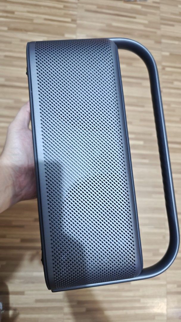Soundcore Motion x600 (Category: Soundbars, Speakers & Amplifiers) located in Manila. Submitted by skye1020 (Listing ID 1441061919, Image 1). Description: Soundcore Motion x600 Complete, no issue, bagong bago. Tinest lang na i-pair sa isa ko pang unit. Di pa updated firmware. Makinis, test/check all you want. Price 8300 Pick up only at Paco Arena, Paco Manila .