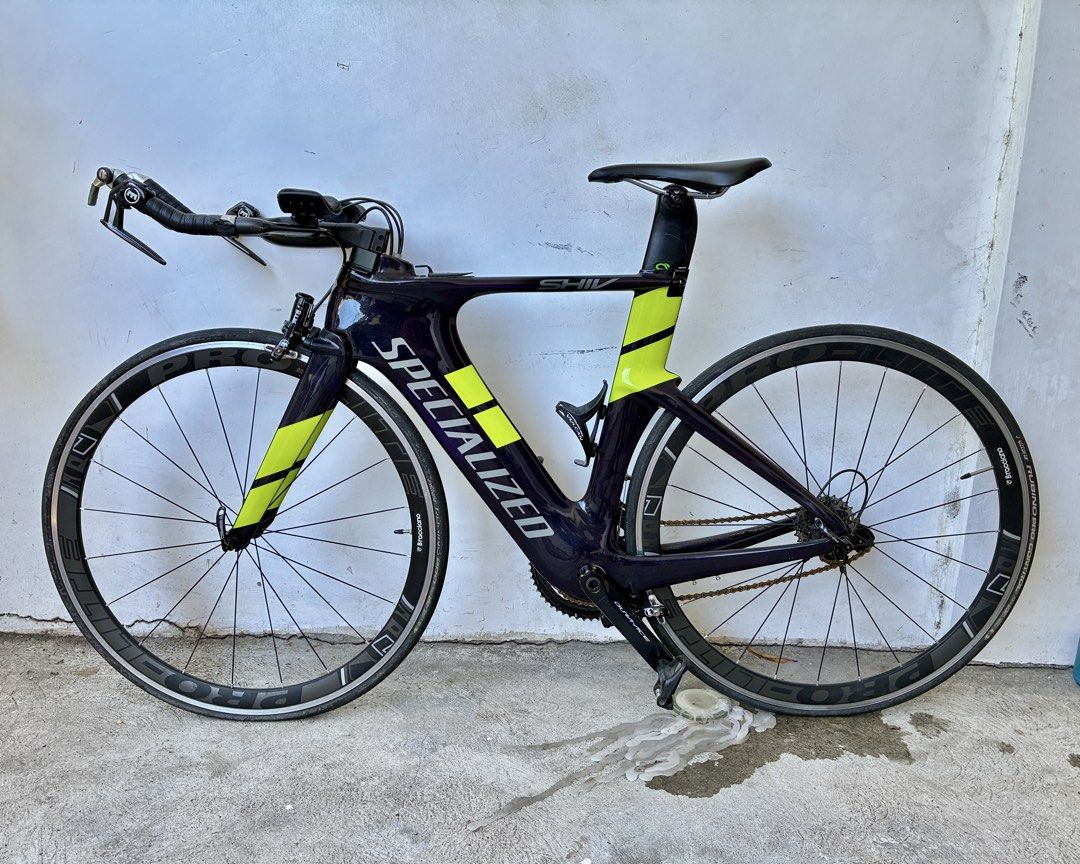 Specialized Shiv TT Triathlon Bike (Category: Bicycles) located in Santa Rosa. Submitted by hed.sipacio (Listing ID 1441059398, Image 1). Description: Specialized Shiv Elite Triathlon Bike - Full carbon frame and fork - Aerodynamic design for speed - Includes aero bars and bottle cage - Ideal for triathlons and time trials RFS: Bought a new bike .