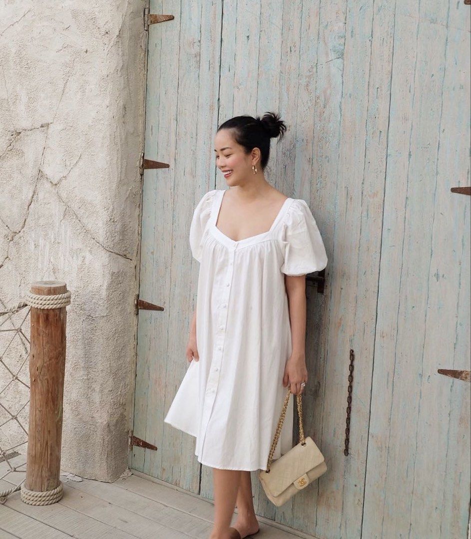 Style Staple Tulip dress (Category: Dresses) located in Manila. Submitted by shopelisse (Listing ID 1441096299, Image 1). Description: Phased out in store.