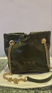 (Kategori: ) berada di . Dikirim oleh preloved_byrani07 (ID iklan 1441007062, Gambar 1). Deskripsi: .