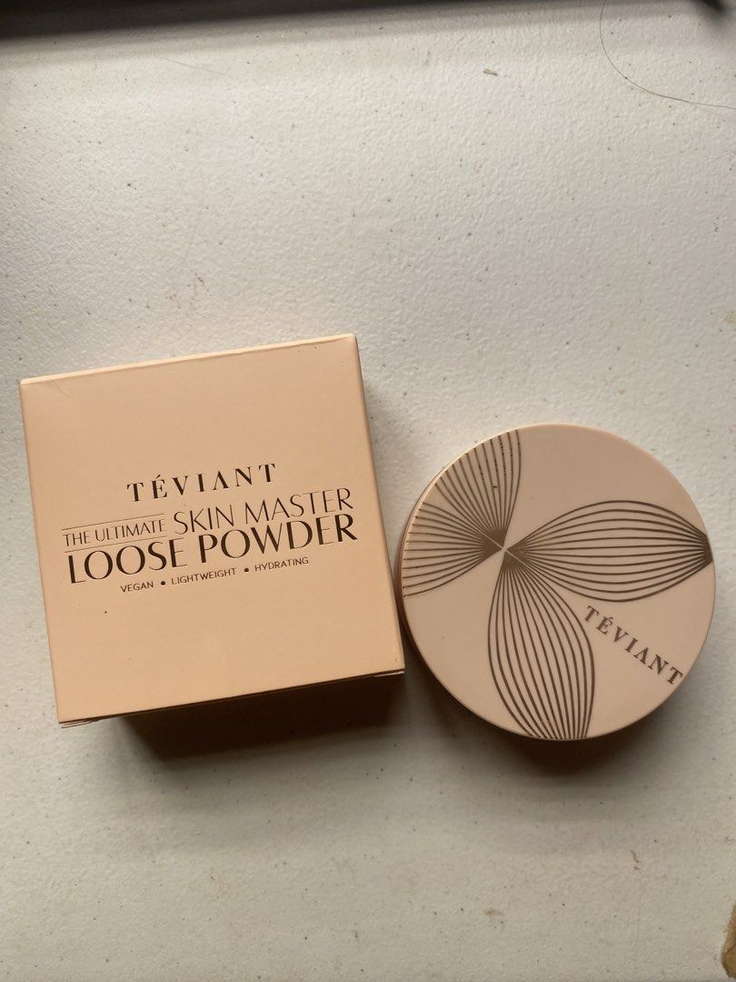 Teviant Loose Powder in Cotton Candy (Category: Makeup) located in Quezon City. Submitted by anneikaniks (Listing ID 1435799580, Image 1). Description: - Teviant Face Powder - Pink shade (Cotton candy) - 90-95% full, almost new loc: qc mod: sdd, ggx, meet-up mop: gcash/maribank.