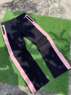(Category: ) located in . Submitted by stayhypethrifted (Listing ID 1441043808, Image 1). Description: .
