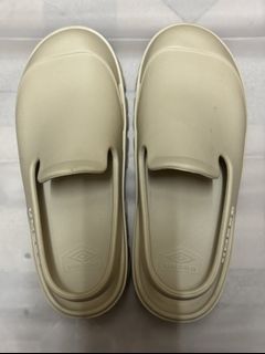 （分類：）位於 。 由 cccca010610 提交（商品編號 1441035481，圖片 1）。簡介： 。