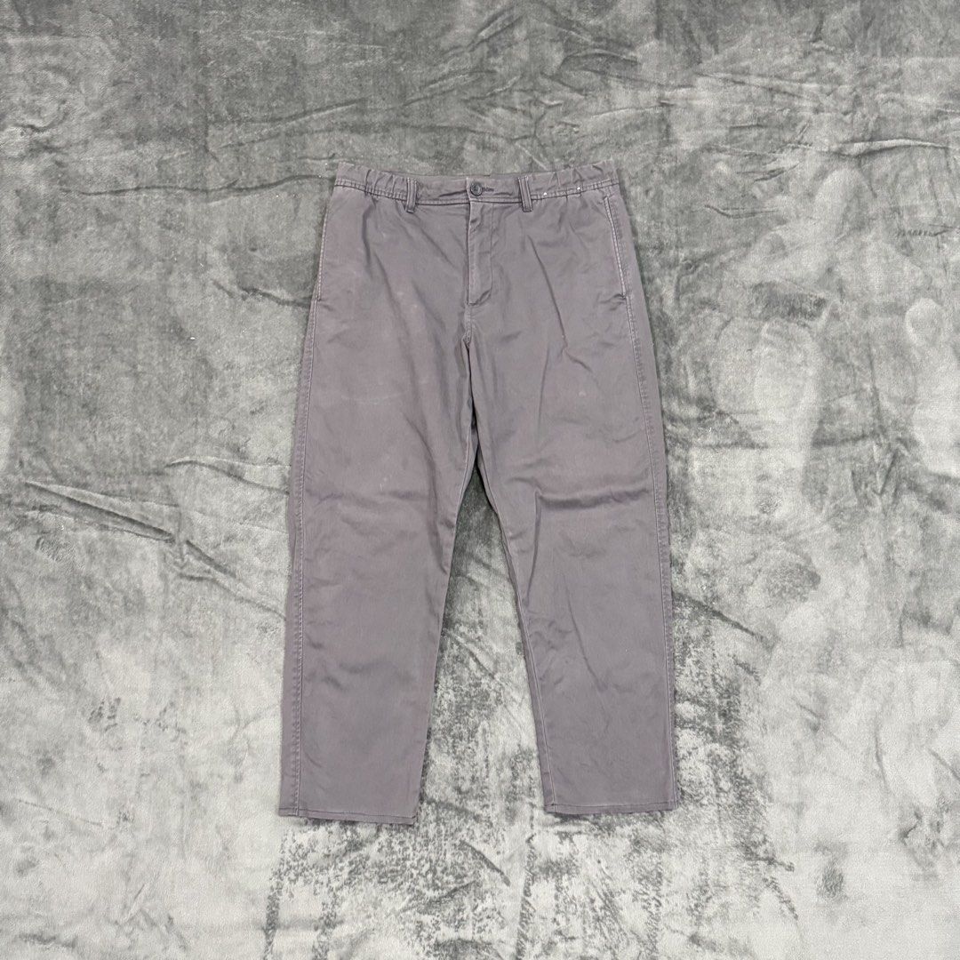 UNIQLO SMART ANKLE PANTS (COTTON) (Category: Trousers) located in Santa Maria. Submitted by rarefindslt (Listing ID 1441007629, Image 1). Description: UNIQLO SMART ANKLE PANTS (COTTON) (SWIPE LEFT FOR MORE DETAILS..) M on tag in solid good condition rate! with tags for authenticity, adjustable string, side and back pockets, zipper and button working, cotton spandex material! in solid gray color rate (photo may vary due to lighting) can pass as ne