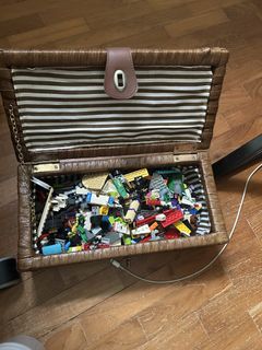 (Category: ) located in . Submitted by cavemanseb (Listing ID 1441025273, Image 1). Description: .