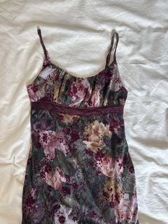 (Category: ) located in . Submitted by prelovedbydmp (Listing ID 1441000290, Image 1). Description: .