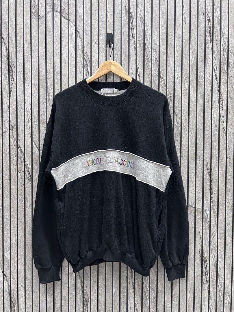 Valentino Vintage Sweatshirt (Category: Coats, Jackets and Outerwear) located in Malasiqui. Submitted by blckfourthrift (Listing ID 1441093832, Image 3). Description: Valentino Sweatshirt L on tag 21x24.5 Issue/s: Lints 600 negotiable.