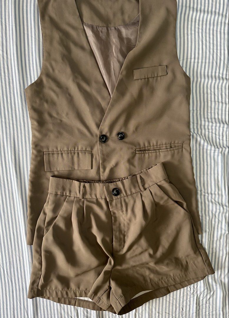 Vest blazer and shorts coords (Category: Sets or Coordinates) located in Quezon City. Submitted by tan__k (Listing ID 1440985571, Image 1). Description: Size Medium Dark chocolate Brandnew no when worn by me.