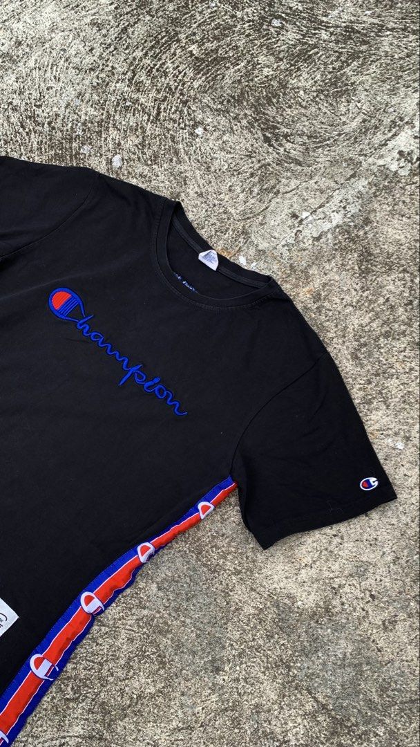Vetements x Champion (Category: Sets & Coordinates) located in Jamindan. Submitted by darinville30528 (Listing ID 1441051291, Image 3). Description: - Dimes Tee Shirt: L31 x W22 - Dimes Pants: W34-36 x L39.5 - Dm📩 For More Details - Vetements x Champion black tracksuit set - Iconic Champion logo on t-shirt - Vetements Automne-Hiver 2018 print on back of t-shirt - Tape detailing down the sides of both top and bottoms - Ideal for casual wear or at