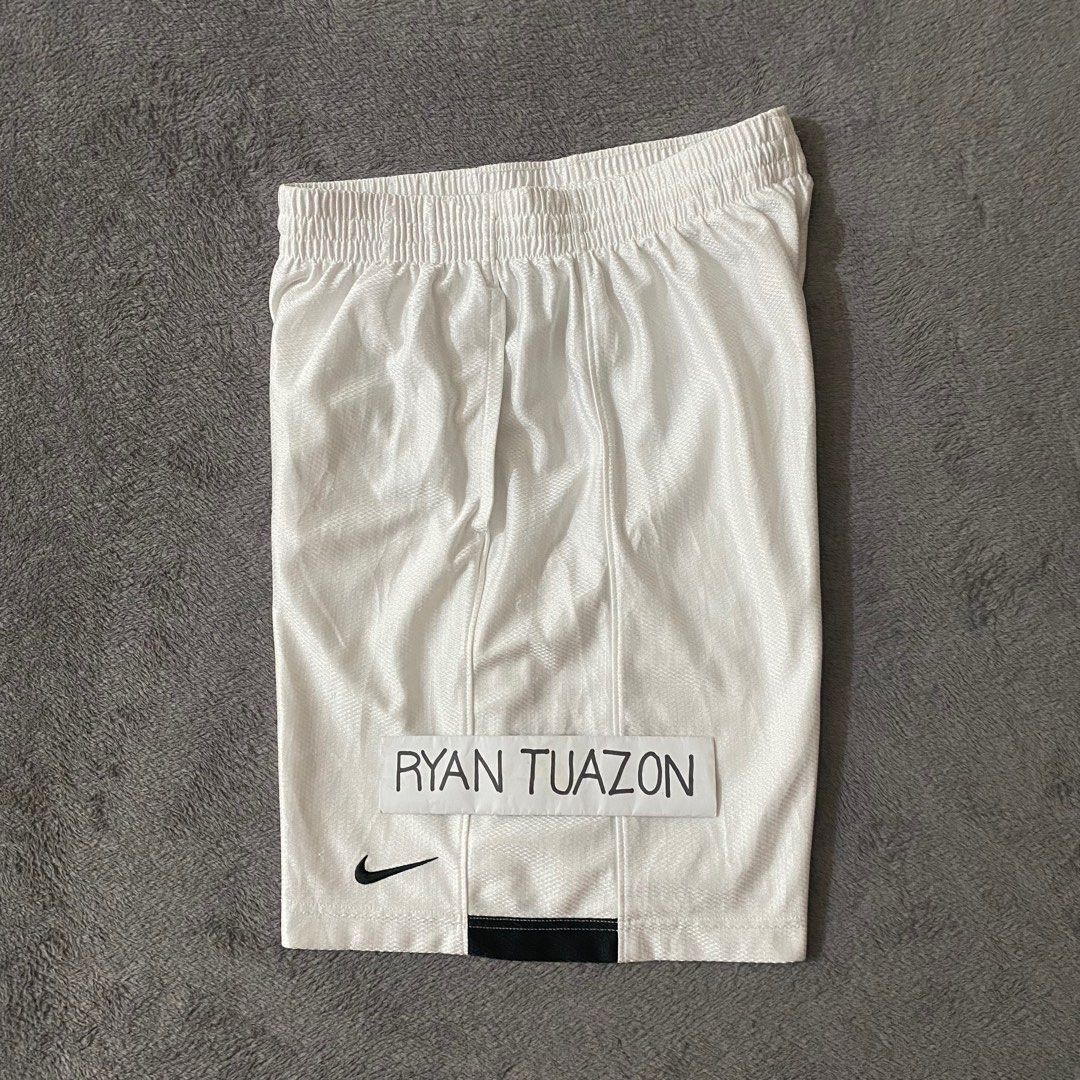 Vintage Nike Baller Shorts (Category: Shorts) located in Lubao. Submitted by thriftlangph (Listing ID 1441085355, Image 2). Description: 🏷️P549 + SF Vintage Nike Shiny Baller Shorts 28 to 34W x 19.5L 13 leg opening 9.5/10 color rate Excellent No issue.