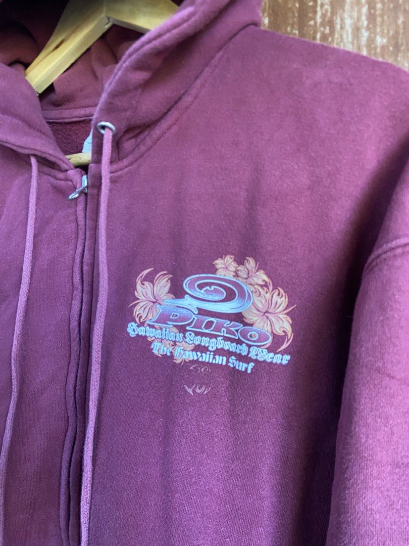 VINTAGE PIKO PULL UP ZIP HOODIE (Category: Coats, Jackets and Outerwear) located in Baler. Submitted by kal-thrift (Listing ID 1440952251, Image 3). Description: VINTAGE PIKO 23W x 26Length Excellent Condition 9.8 Colorate Minimal Crank print👌🏼.