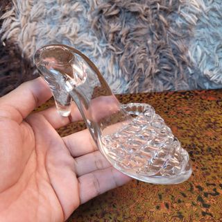 (Category: ) located in . Submitted by hoa_japan_surplus_32023 (Listing ID 1441104360, Image 1). Description: .