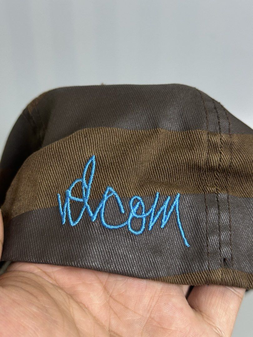 Volcom Cap (Category: Caps & Hats) located in Ozamiz City. Submitted by quick_done_deals (Listing ID 1441016651, Image 3). Description: 💯 Excellent Condition 🔍 Issue: see last pic 🎨 Color Rate: 9.5 / 10.