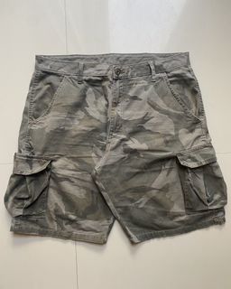 (Category: ) located in . Submitted by xynn.thrift (Listing ID 1441068099, Image 1). Description: .