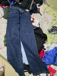 (Category: ) located in . Submitted by kin1999 (Listing ID 1441083774, Image 1). Description: .
