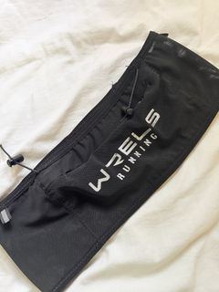 (Category: ) located in . Submitted by thirteen_preloved (Listing ID 1440972037, Image 1). Description: .
