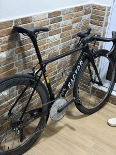(Category: ) located in . Submitted by vaxbikes (Listing ID 1440977047, Image 1). Description: .
