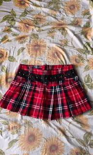 (Category: ) located in . Submitted by hellxthrift (Listing ID 1440959519, Image 1). Description: .