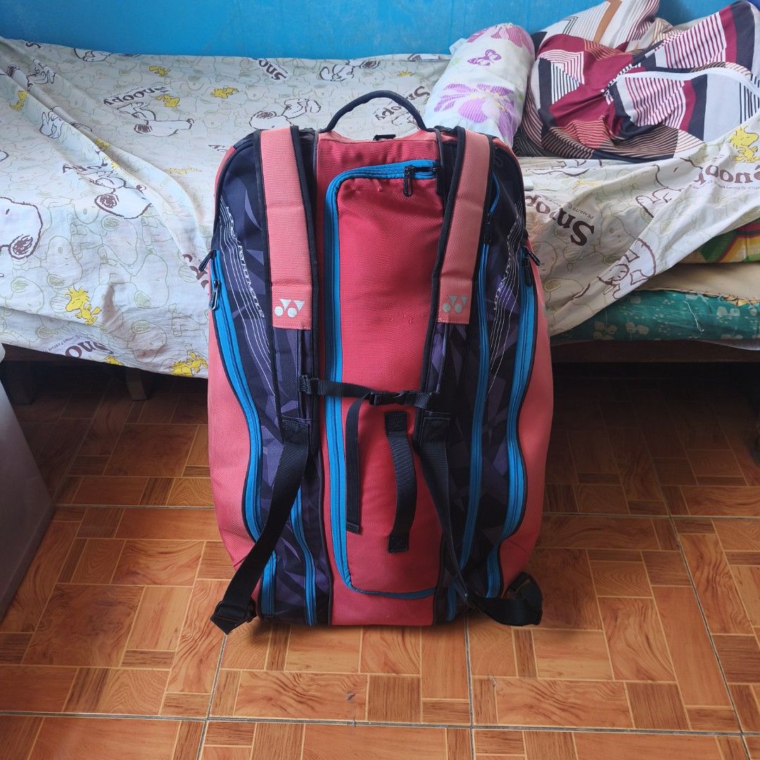 Yonex Badminton Tennis Backpack Bag (Category: Racket and Ball Sports) located in San Juan, Ilocos Sur. Submitted by jd_thrifted (Listing ID 1441003938, Image 1). Description: .