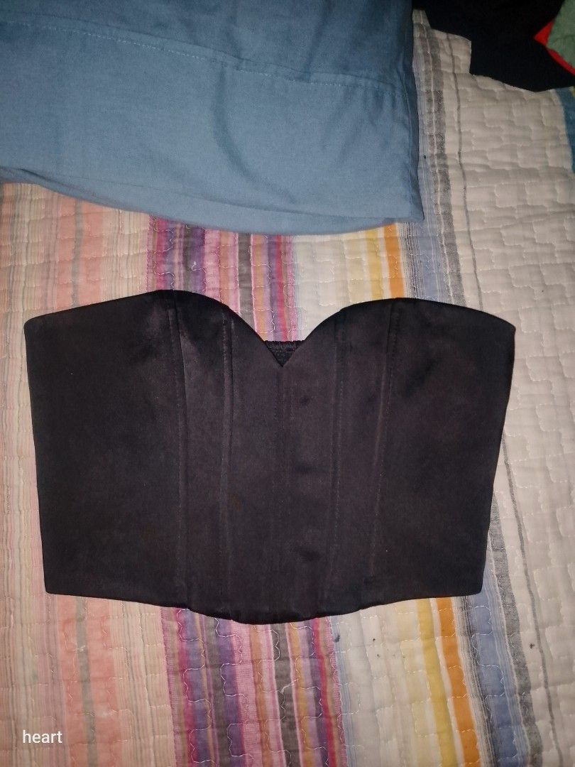 Zara Black Corset Top Smocked Back (Category: Sleeveless) located in Bacolod City. Submitted by zistar (Listing ID 1440968629, Image 1). Description: - Zara black corset top - Sweetheart neckline - Boning details in the front - Smocked back for a comfortable fit - Perfect for dressing up or down - Pairs well with jeans or skirts.