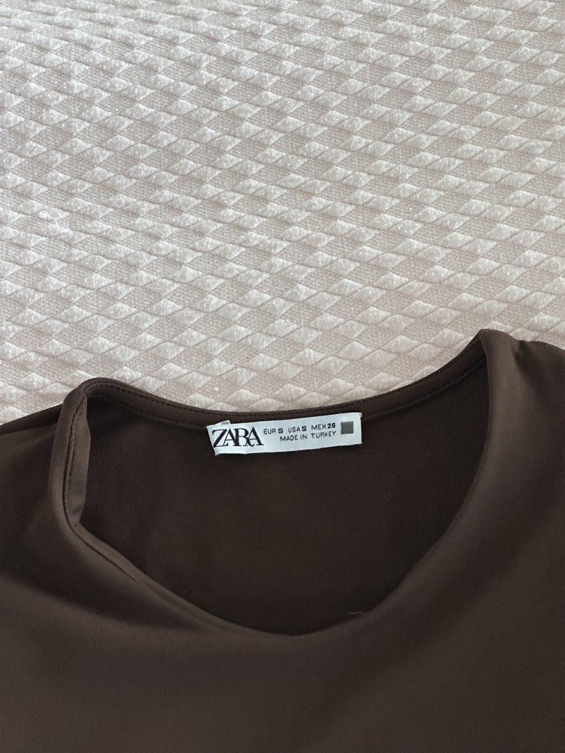 Zara Brown Cap Sleeve Top (Category: Shirts) located in Quezon City. Submitted by smileybeans (Listing ID 1441037227, Image 2). Description: Brand new no tags Available for same day delivery Shipping 55 within mm and 165 provincial.