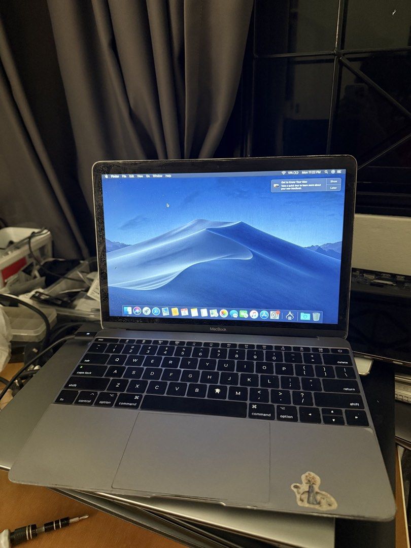 12inch MacBook 2017 Laptop445173114508431360