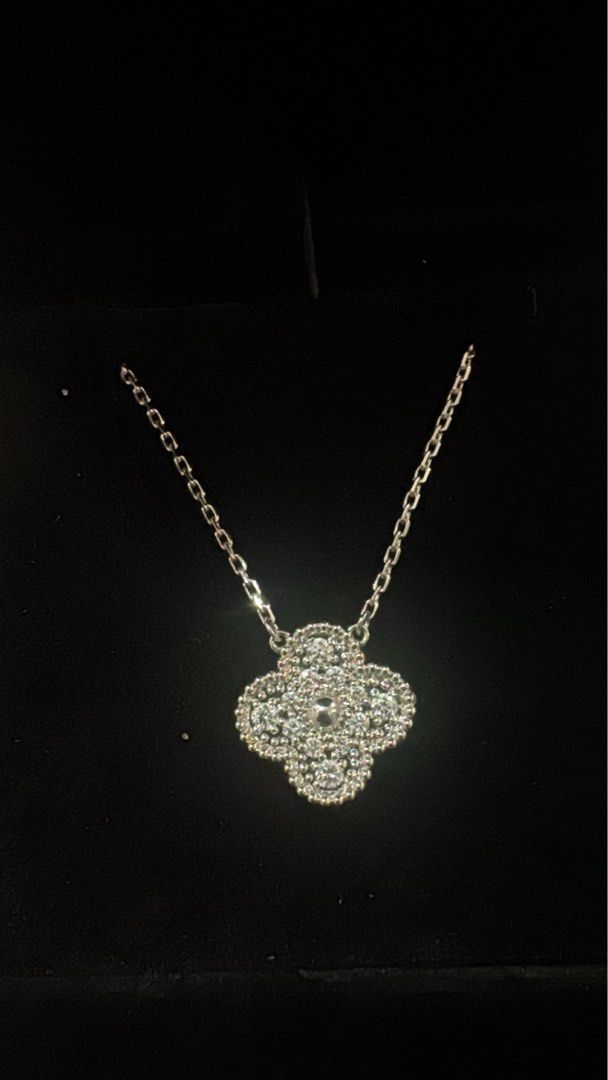 18k VCA White Gold Paved Diamond Necklace (Category: Necklaces) located in Pasay City. Submitted by missnayeon (Listing ID 1436062609, Image 2). Description: - 18k White gold HK Setting - (5.0 grams) - Comes with the original box, paperbag, blue card .
