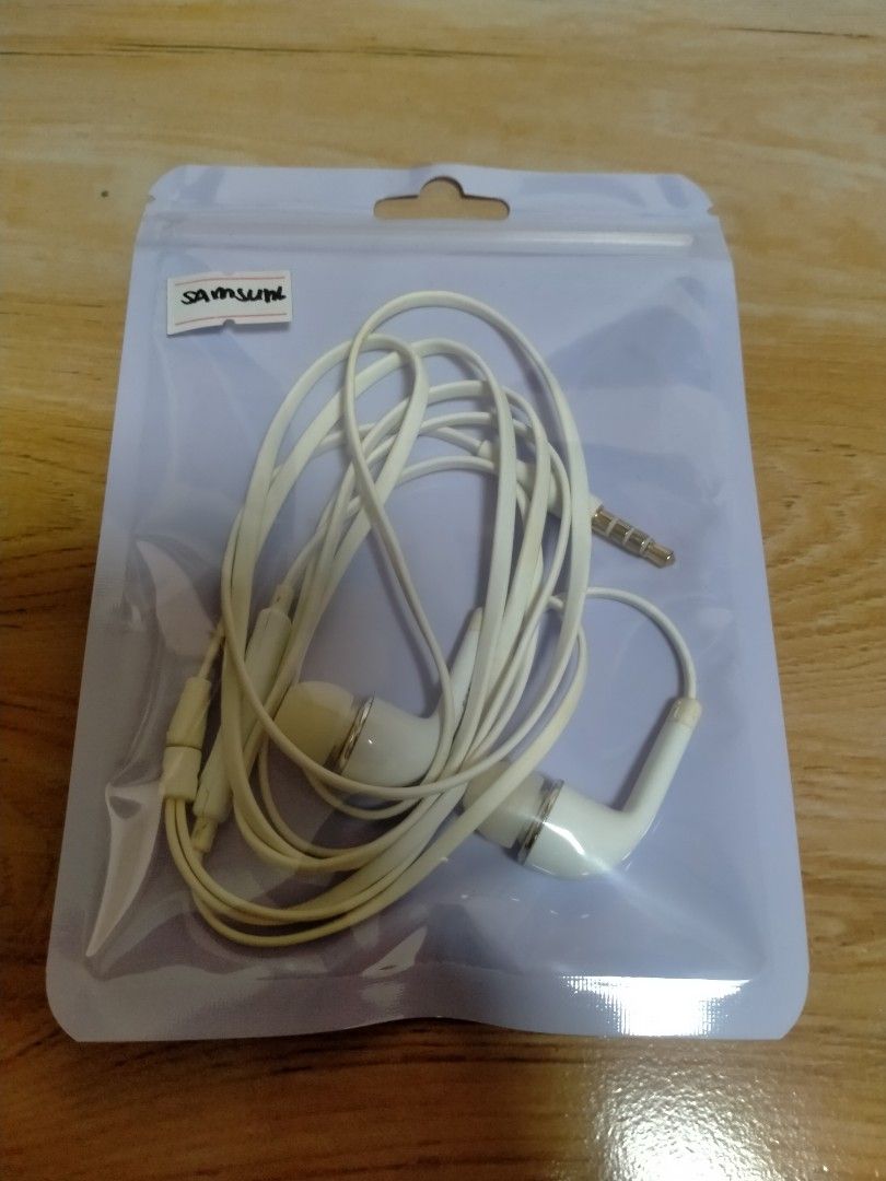 3.5mm JACK EARPHONES (Category: Earphones) located in Cabuyao City. Submitted by Bike_Clothing10 (Listing ID 1435965914, Image 3). Description: READ FIRST... FOR SALE: 3.5 mm EARPHONES All in Excellent Condition Loud Sound -SAMSUNG IN EAR- with VC/Mic PRICE: 800 -SONY CLIP PINK- PRICE: 800 -HTC INNOVATION- with VC PRICE: 800 -SONY ERICCSON- Short Wire PRICE: 550 each -HUAWEI- PRICE: 500 -PHILIPS- PRICE: 400 -UNBRANDED- PRICE: 250 PICK UP OR SHIPP